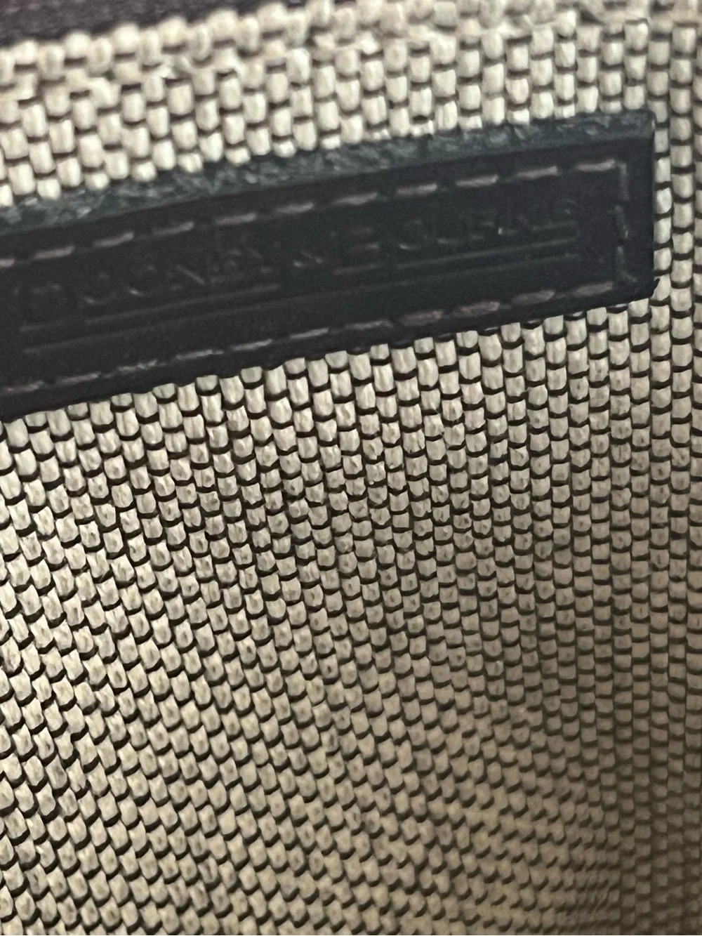 Dooney & Bourke structured dooney